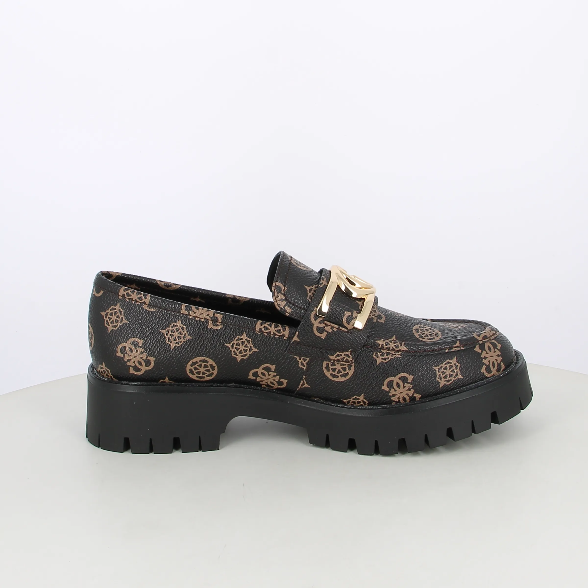 -----Guess -----Mocassini da donna Ilary FL7ILR FAL14 ----