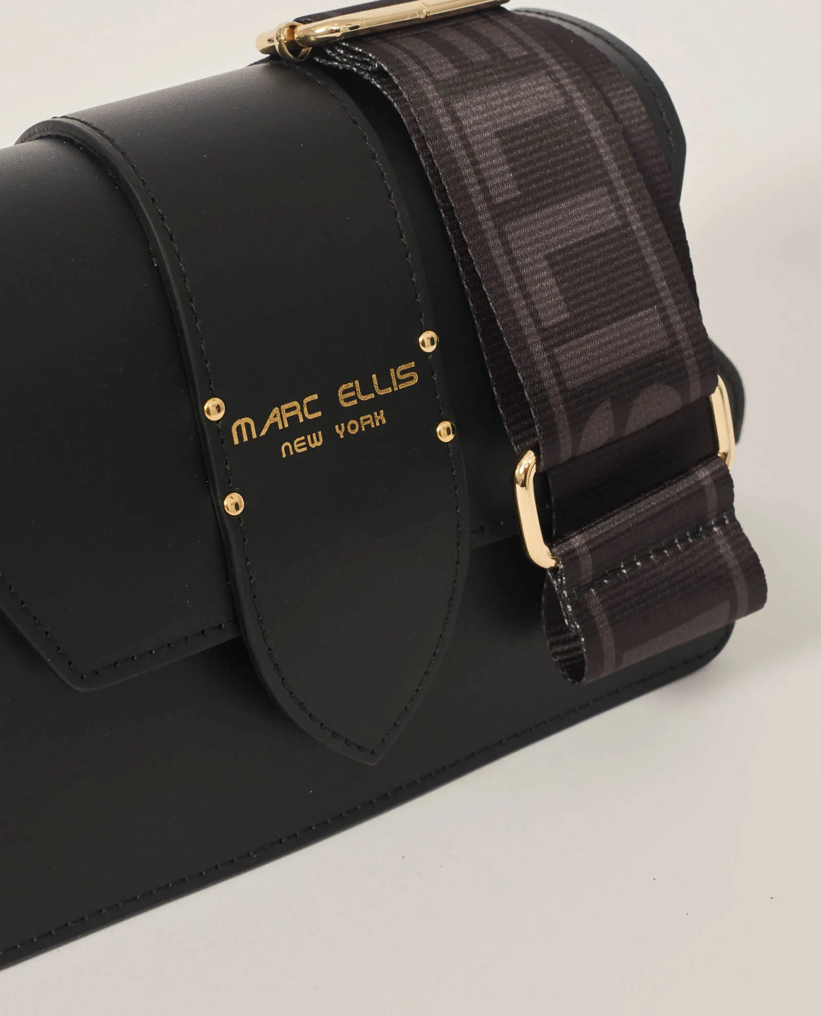 Borsa a spalla Kourtney-M di Marc Ellis