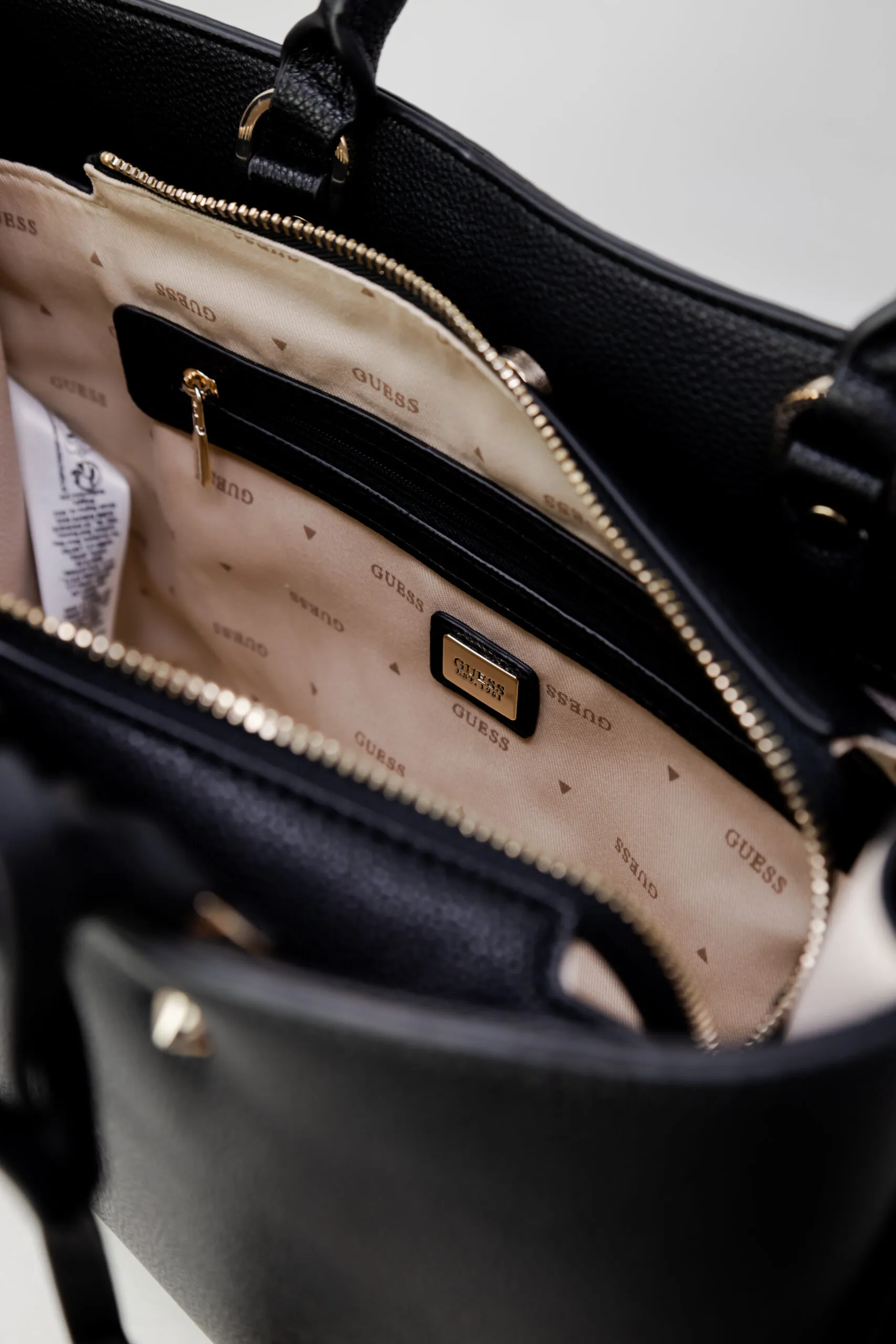 Borsa Guess MERIDIAN GIRLFRIEND SATCHEL Nero