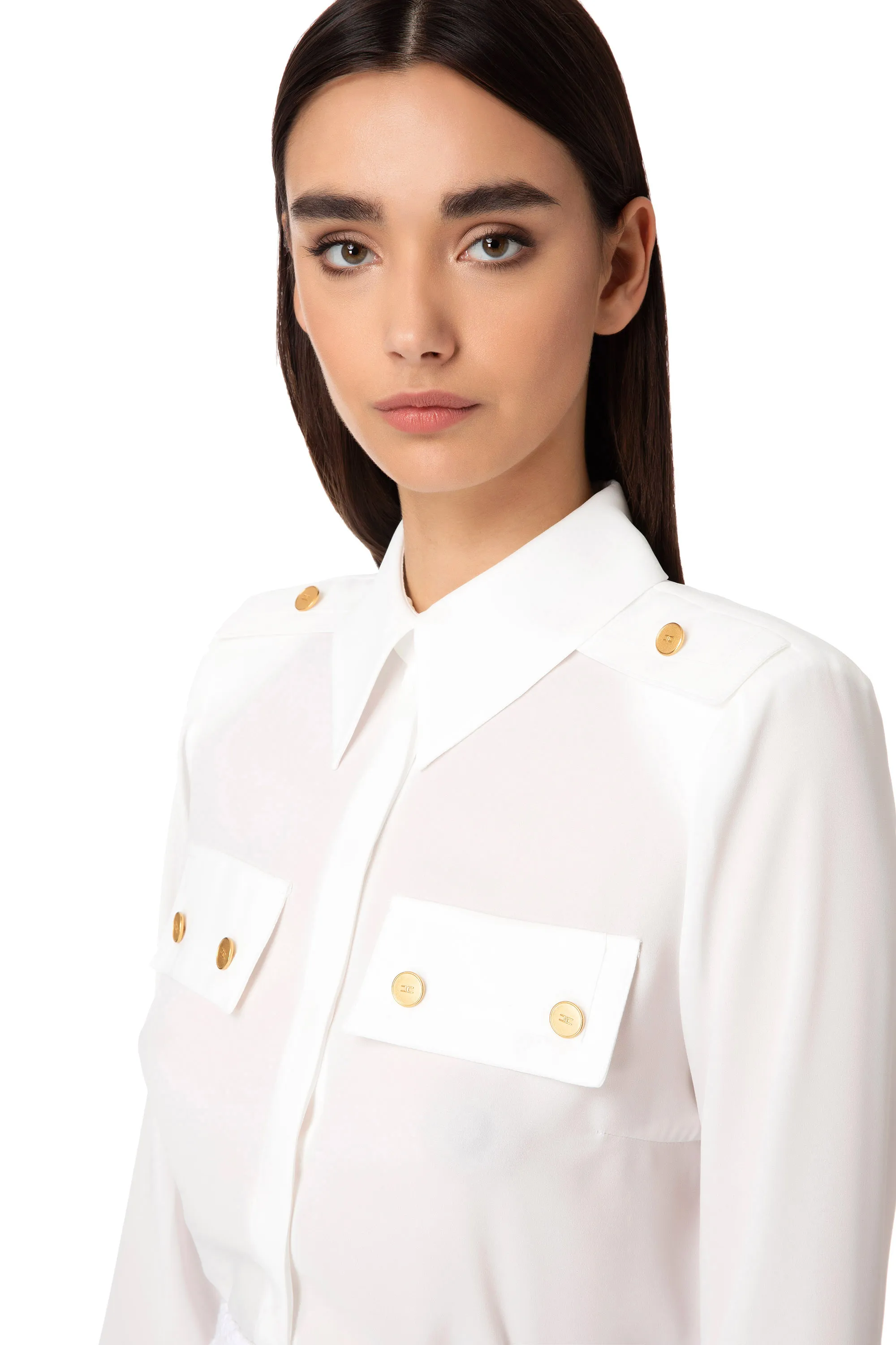 Camicia con mostrine e tasche con patte