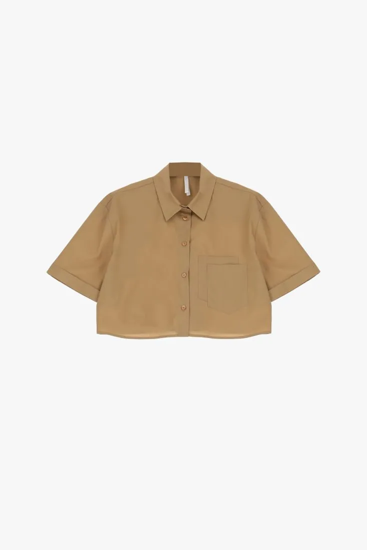 Camicia cropped con colletto classico e taschino applicato