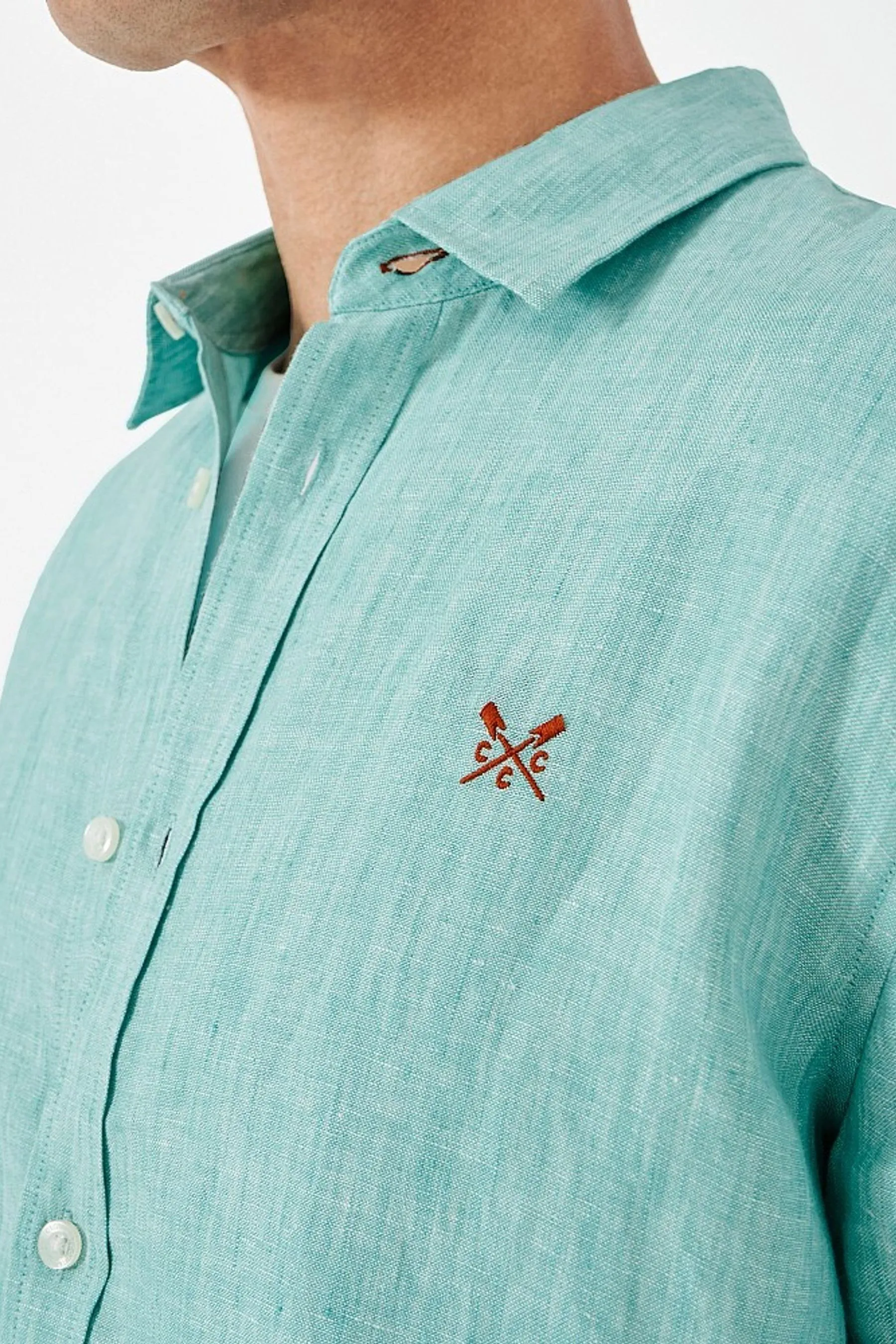 Crew Clothing Camicia a maniche lunghe classica in lino tinta unita 100% cotone    