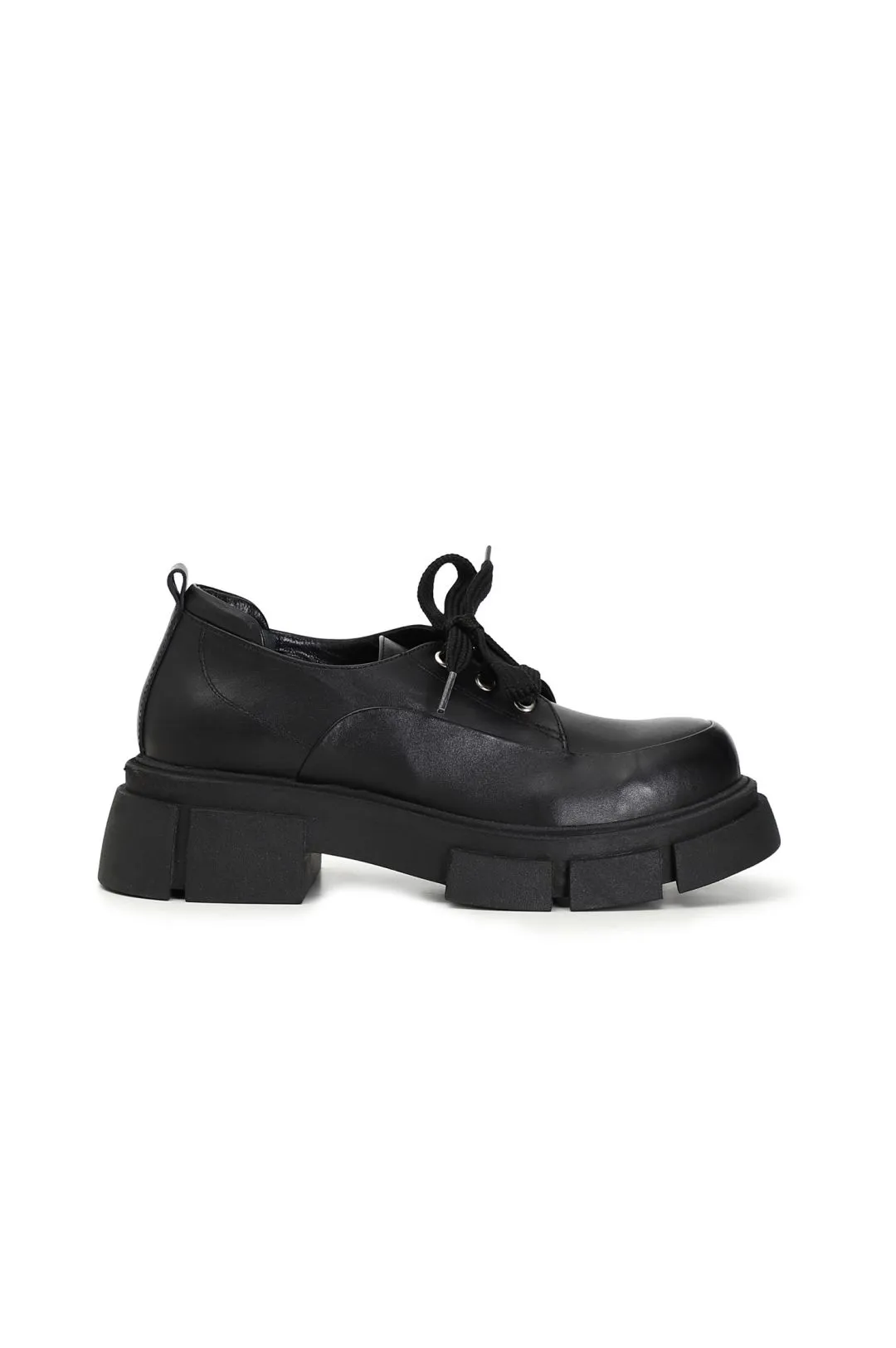 derby in pelle con suola carroarmato