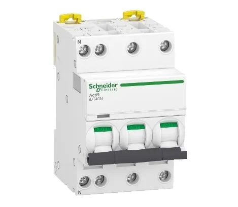 Interruttore magnetotermico Schneider Electric 3+N 16A, Tipo D