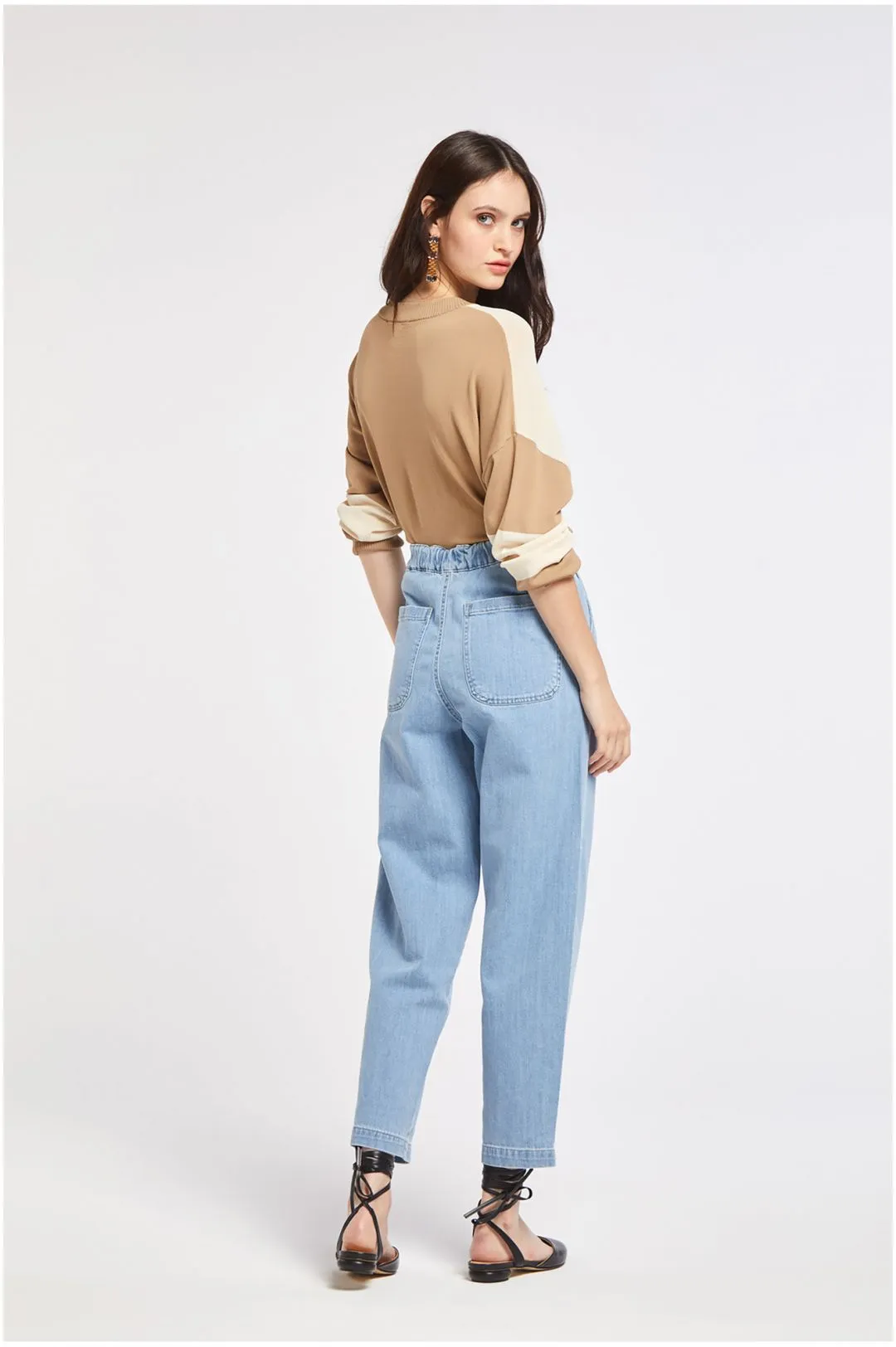 jeans vestibilità cocoon in una tela comfort sky