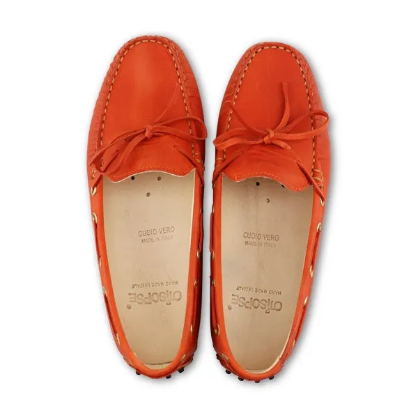 Mocassini con gommini in camoscio arancione