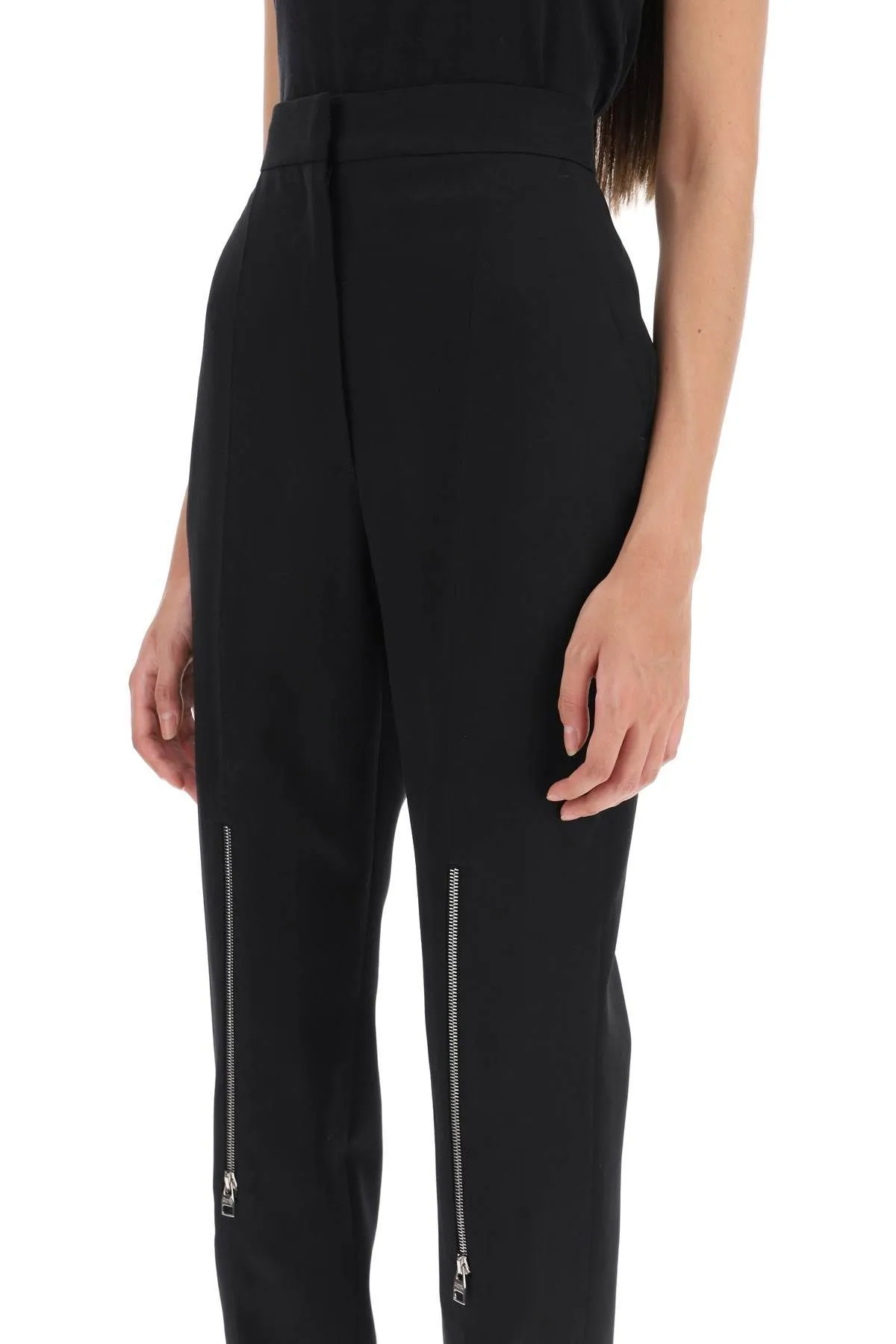 PANTALONI CON ZIP SULLE GINOCCHIA