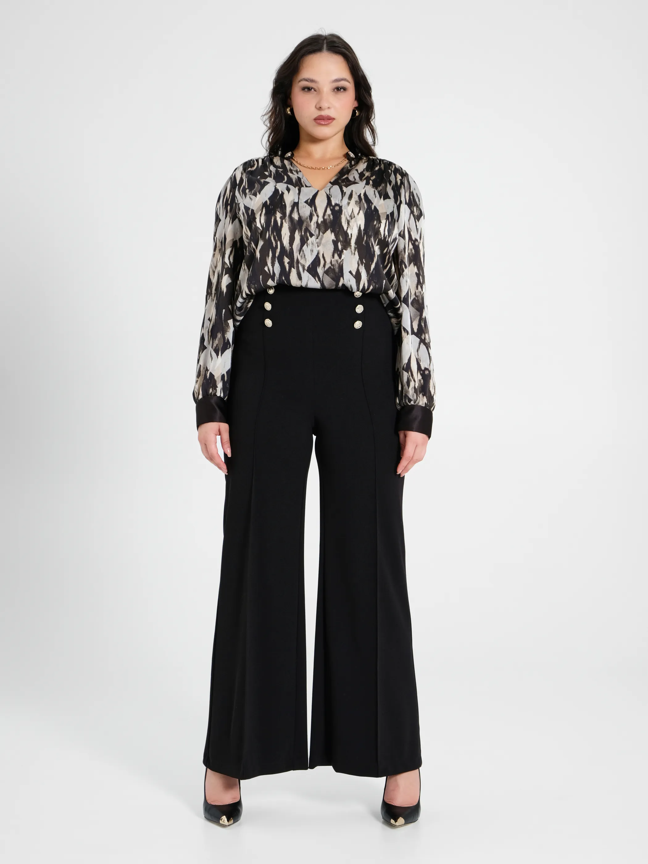      Pantaloni Curvy con Bottoni Dorati     