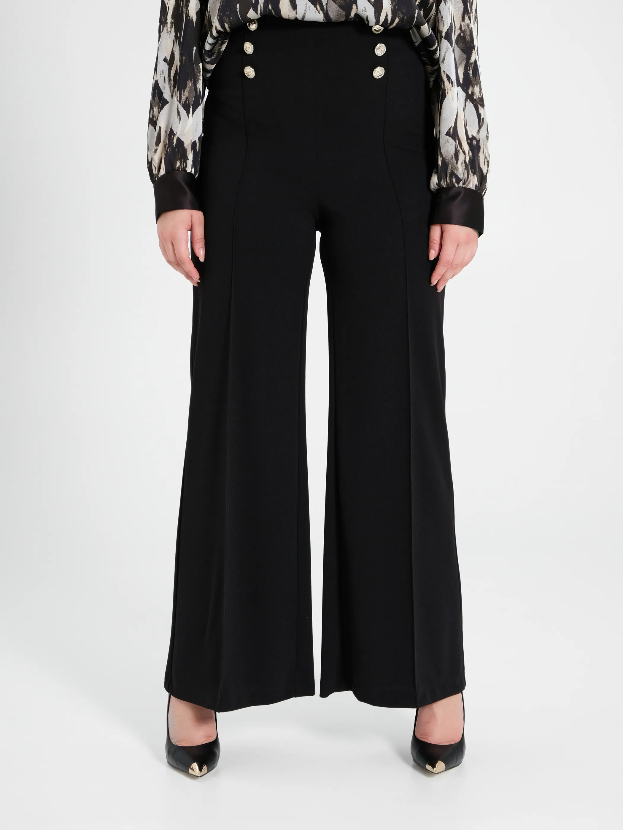      Pantaloni Curvy con Bottoni Dorati     