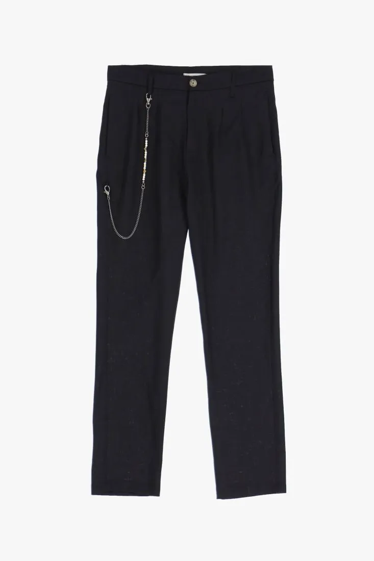 Pantaloni slim-fit con pinces e catena