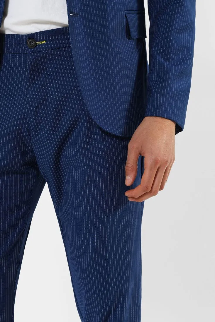 Pantaloni slim-fit fantasia gessata con piega stirata e pinces
