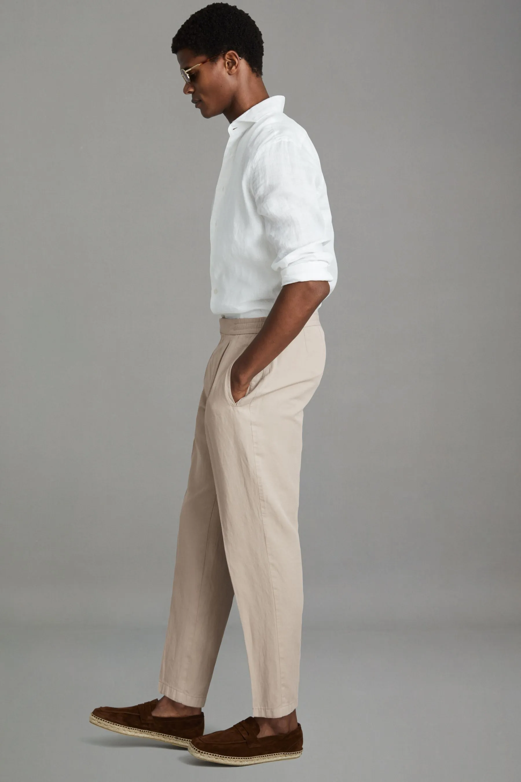 Reiss Pact Pantaloni Relaxed in Cotone/Lino con Elastico in Vita    