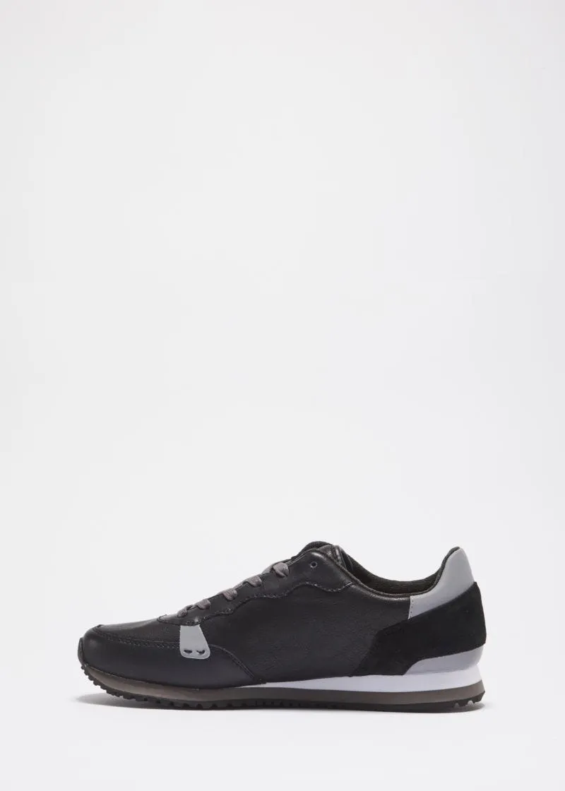 Sneaker in pelle e tessuto tecnico