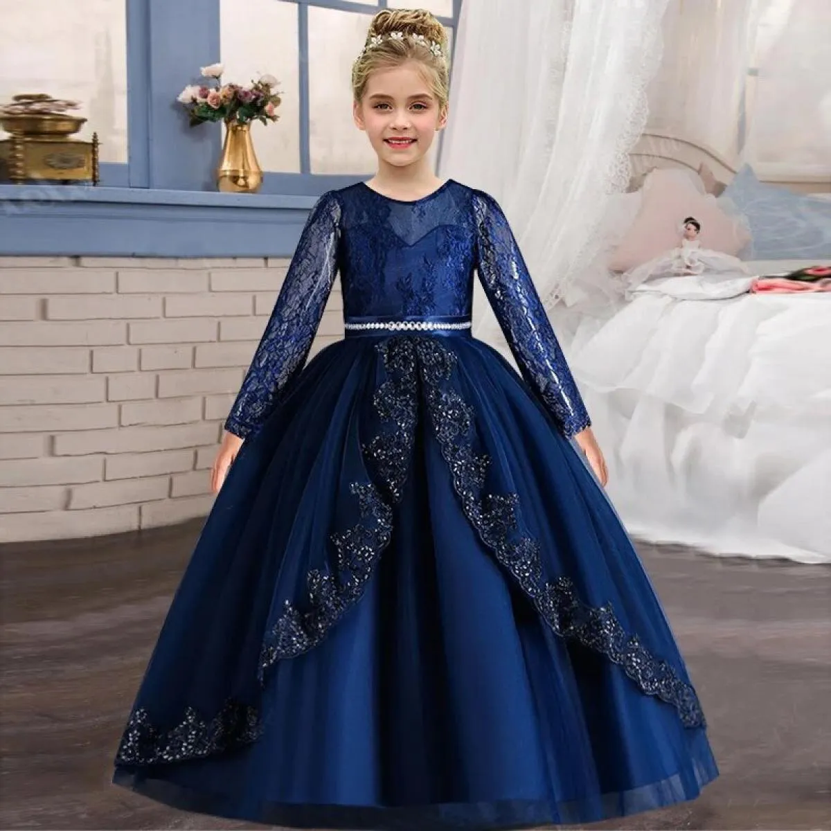 Splendido nuovo abito da sposa lungo Natale per ragazza spettacolo Abito da principessa maglia manica lunga autunno abbigliament