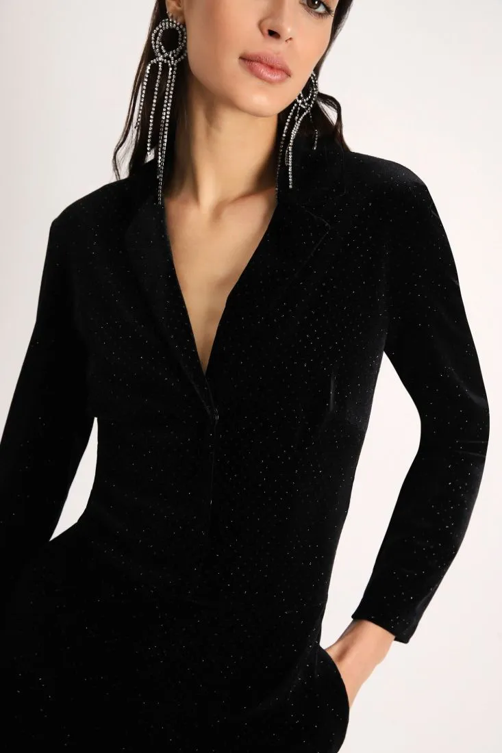 Tuta con scollo a V e applicazioni strass
