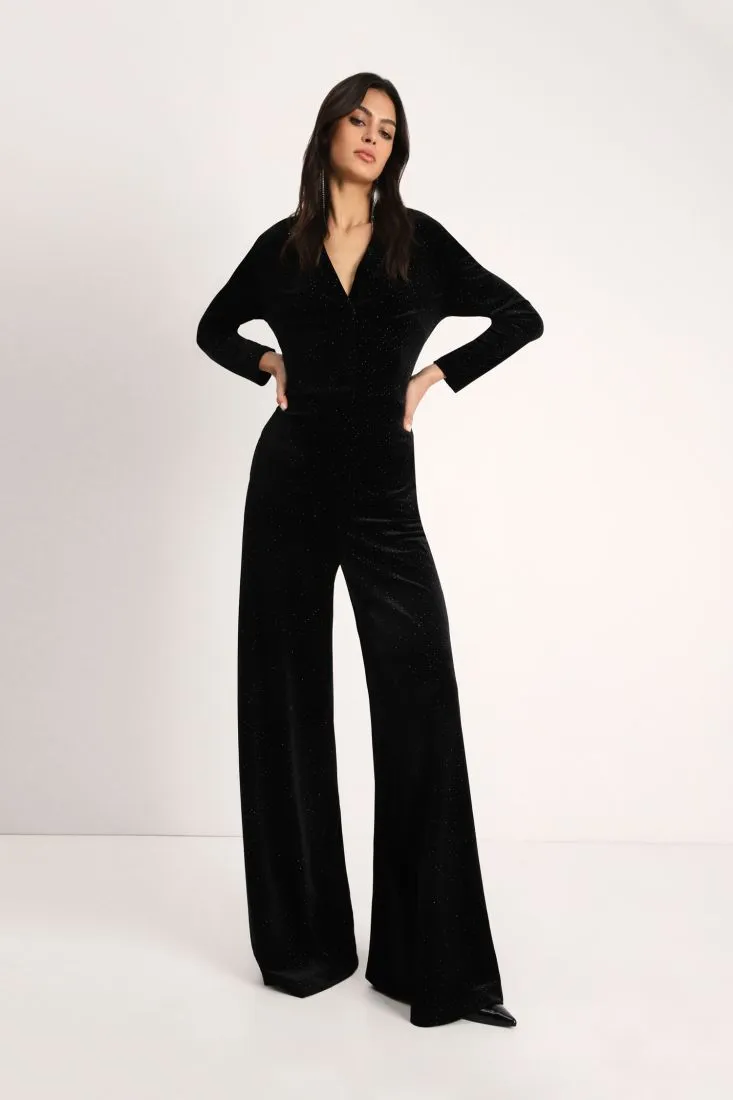 Tuta con scollo a V e applicazioni strass