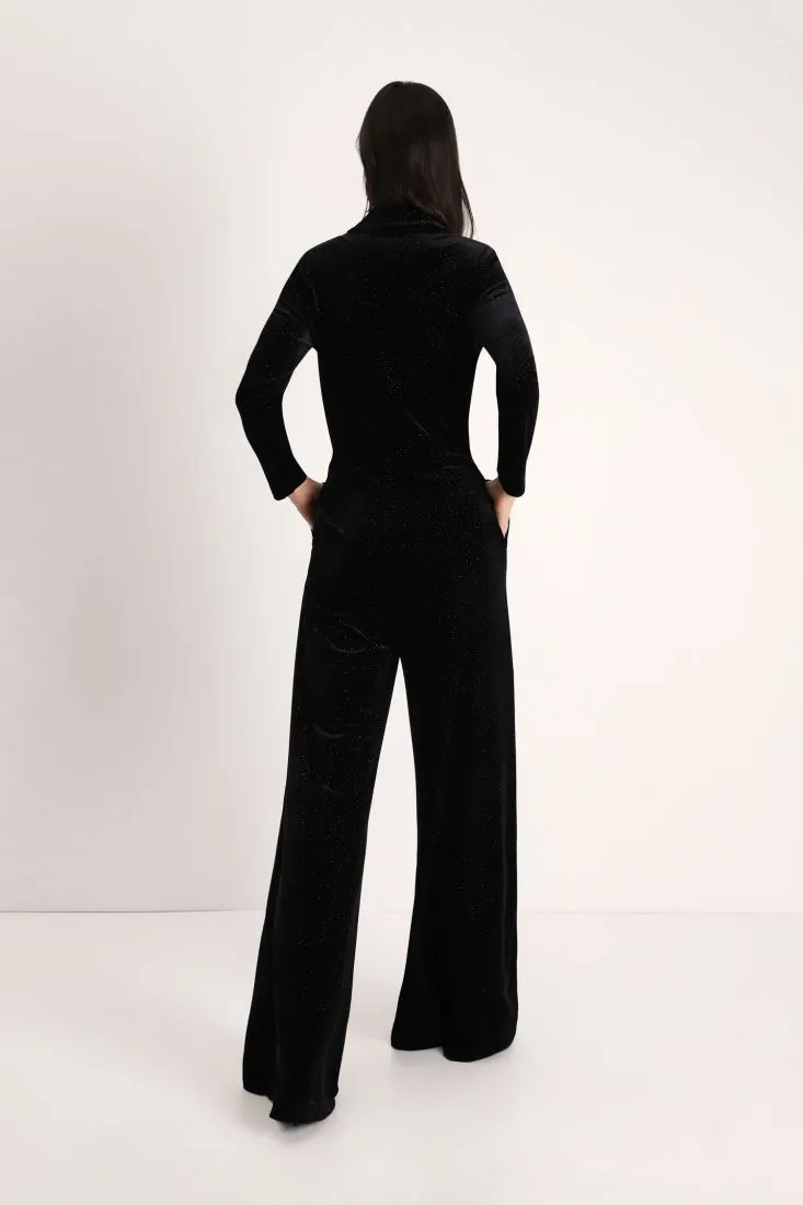 Tuta con scollo a V e applicazioni strass