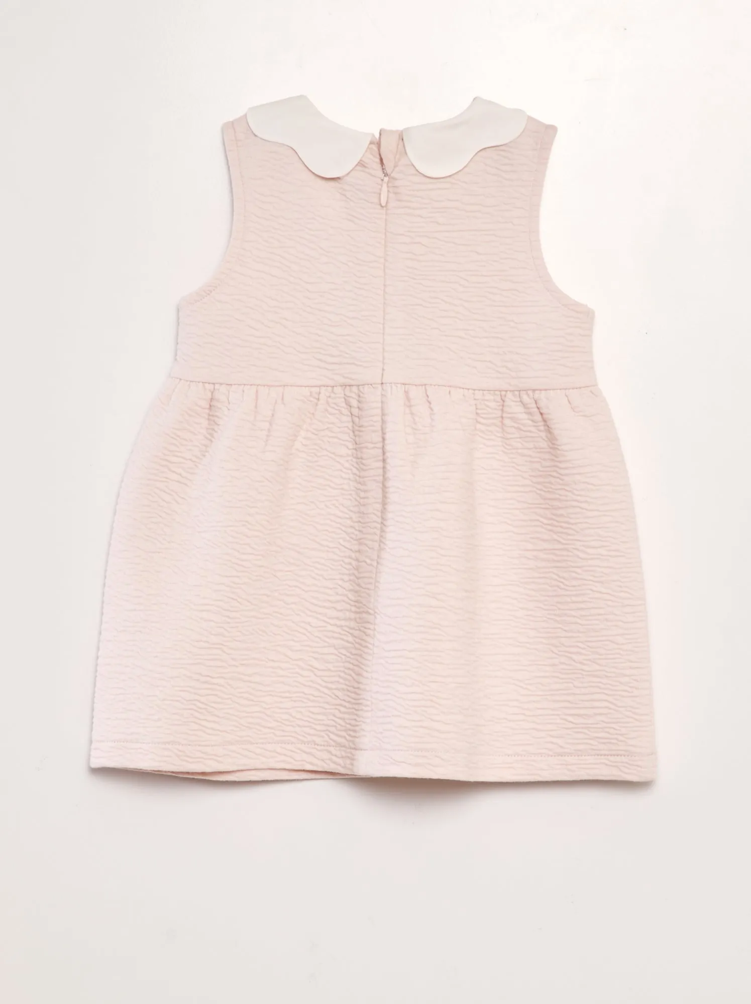 Vestito in maglia stropicciata con colletto claudine - ROSA